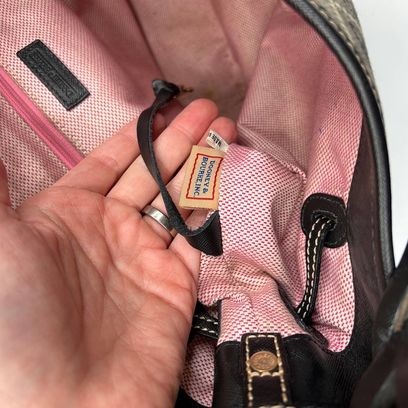 Dooney & Bourke | Dark Grey Signature Shoulder Bag Large - Picture 10 of 10